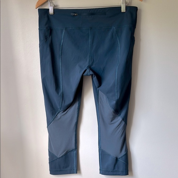 Lululemon Speed Up Crop 21" Leggings Side Pockets Luxtreme Blue  size 12 - Picture 1 of 8
